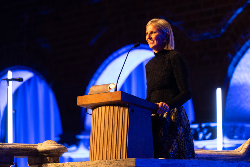 h&ouml;gtidskl&auml;dd i stadshuset